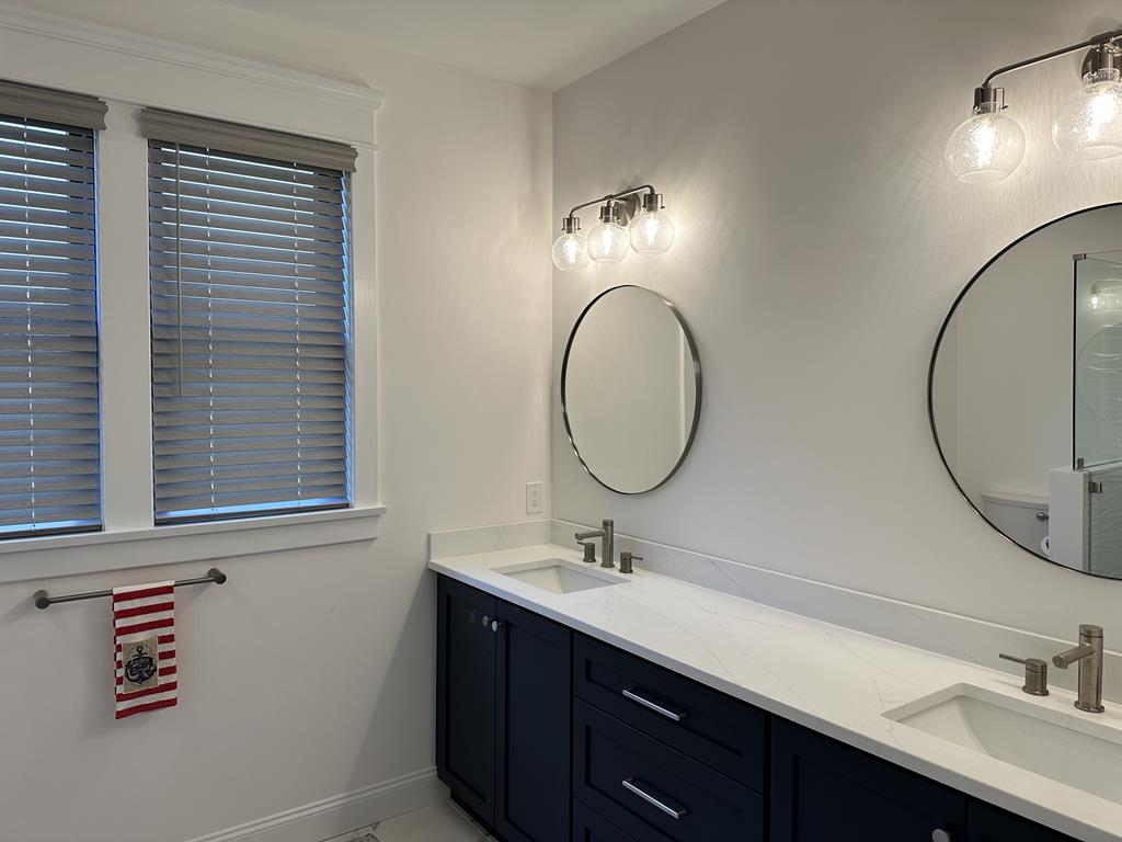 2111 Atlantic Avenue, Spray Beach (Ocean Block)