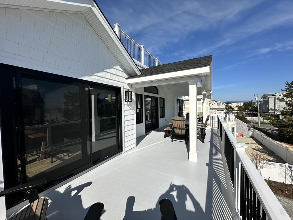 2111 Atlantic Avenue, Spray Beach (Ocean Block)