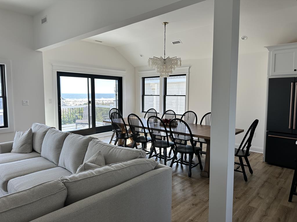 2111 Atlantic Avenue, Spray Beach (Ocean Block)