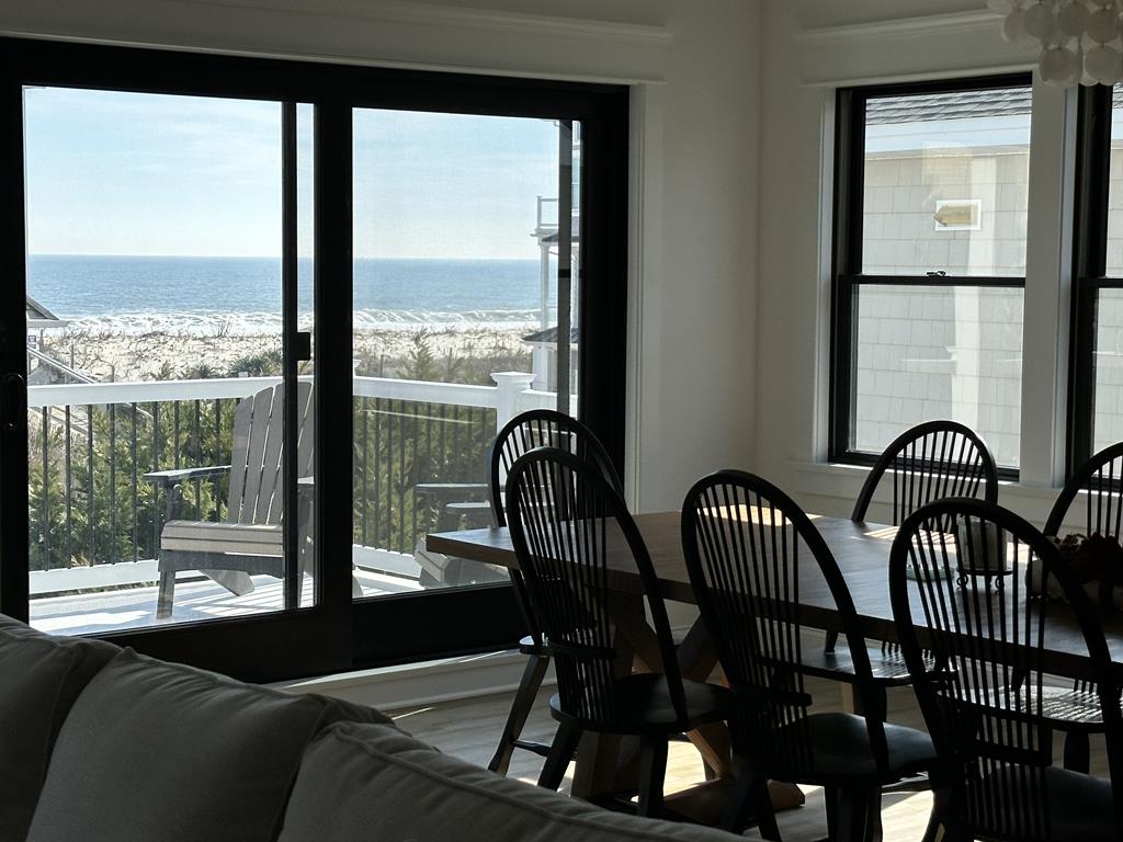 2111 Atlantic Avenue, Spray Beach (Ocean Block)