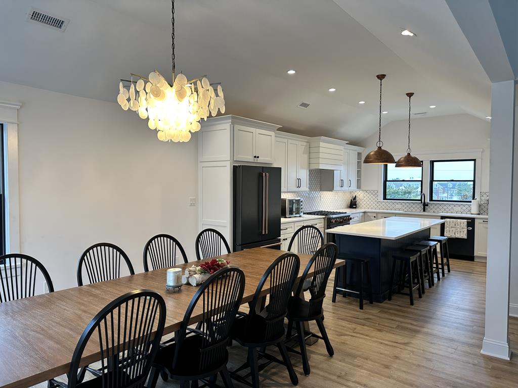 2111 Atlantic Avenue, Spray Beach (Ocean Block)