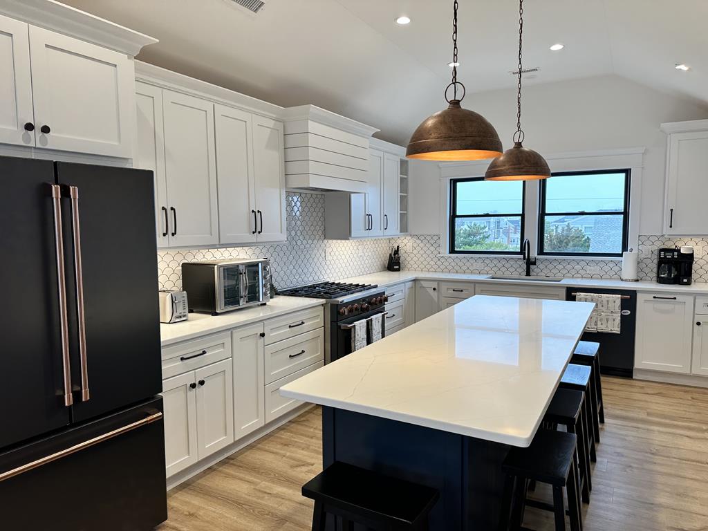 2111 Atlantic Avenue, Spray Beach (Ocean Block)