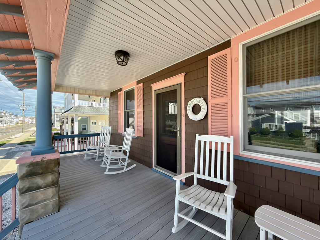 5717 Landis Avenue - 2nd & 3rd floors | Photo 3