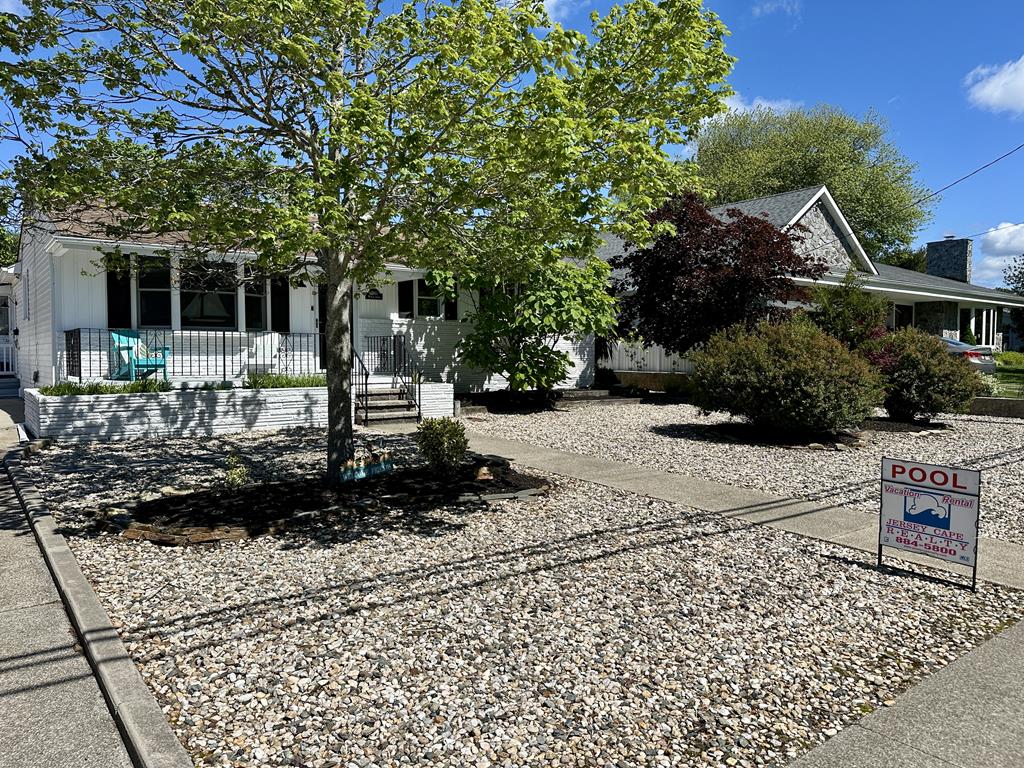 1061 Michgian - Heated Pool - Sleeps 12! | Photo 3