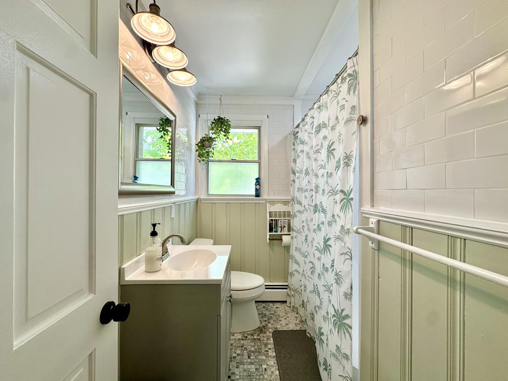 1061 Michgian - Heated Pool - Sleeps 12! | Photo 20