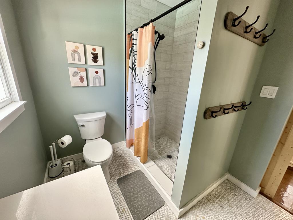 1061 Michgian - Heated Pool - Sleeps 12! | Photo 26