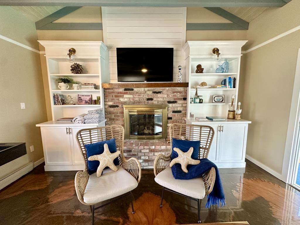 1061 Michgian - Heated Pool - Sleeps 12! | Photo 29