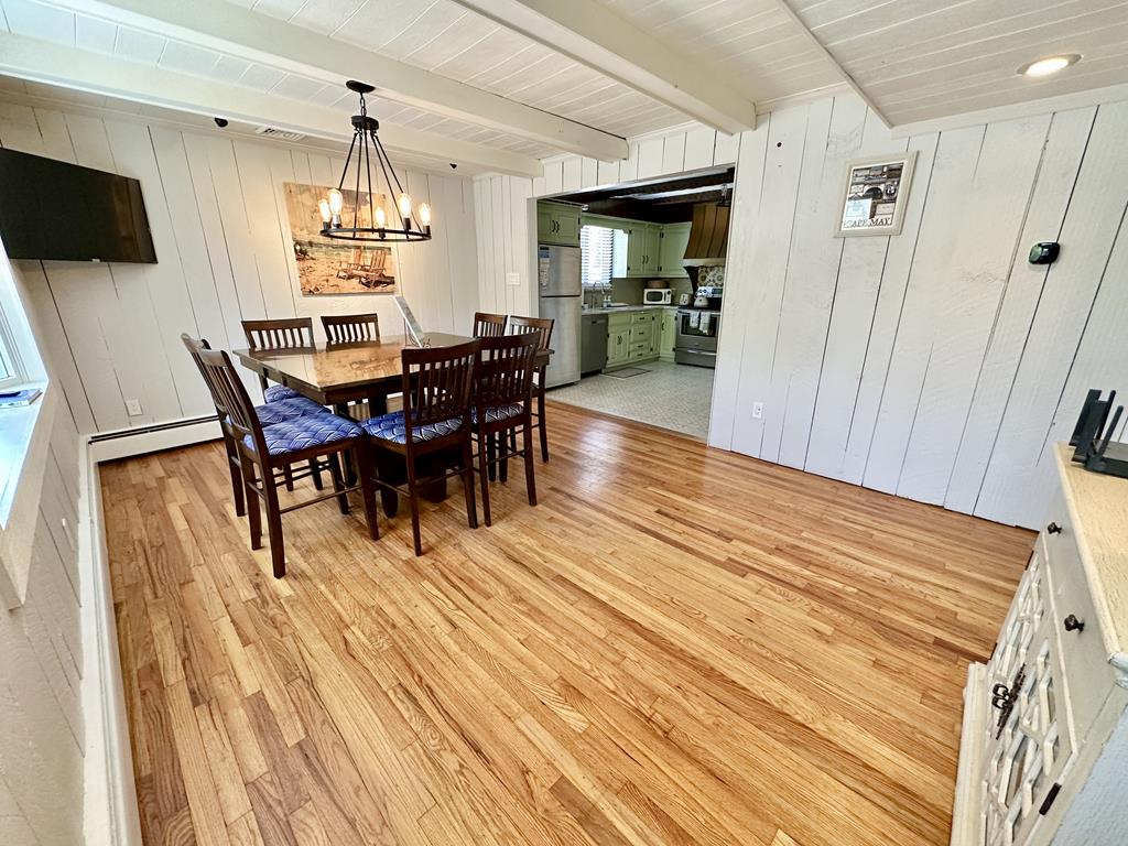 1061 Michgian - Heated Pool - Sleeps 12! | Photo 5