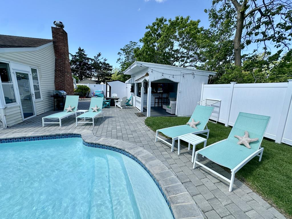 1061 Michgian - Heated Pool - Sleeps 12! | Photo 32