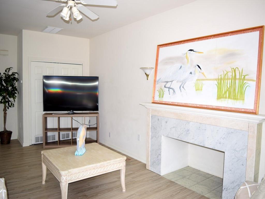 7904 Central Avenue | Photo 4