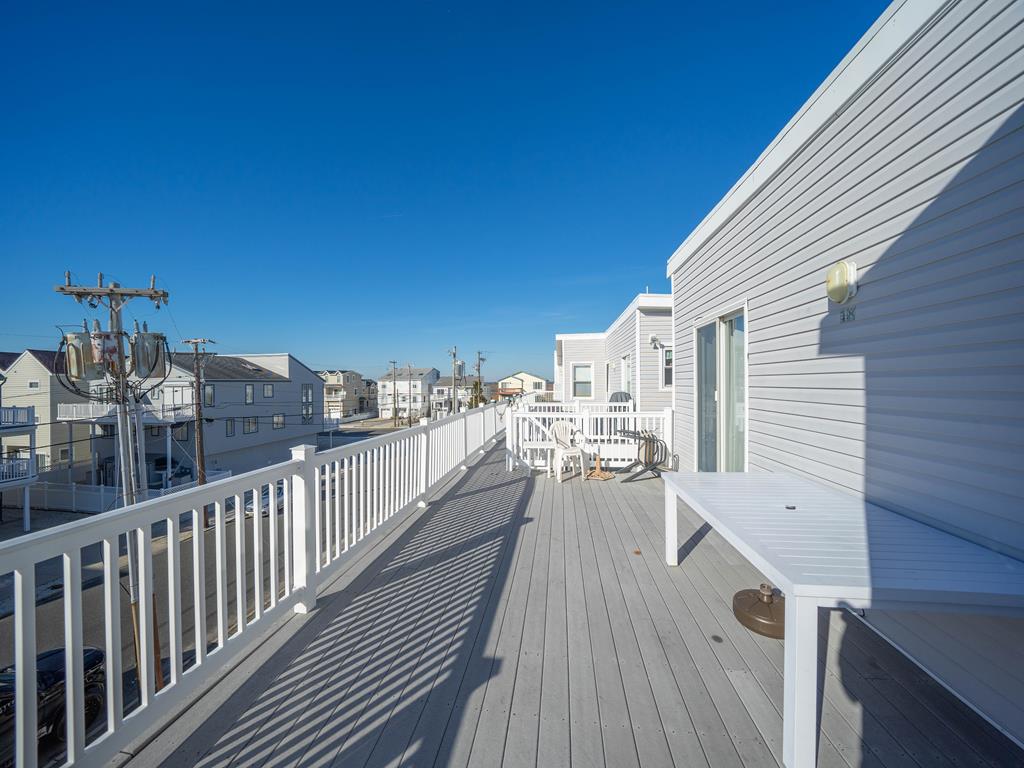 135 65th Street | Photo 4