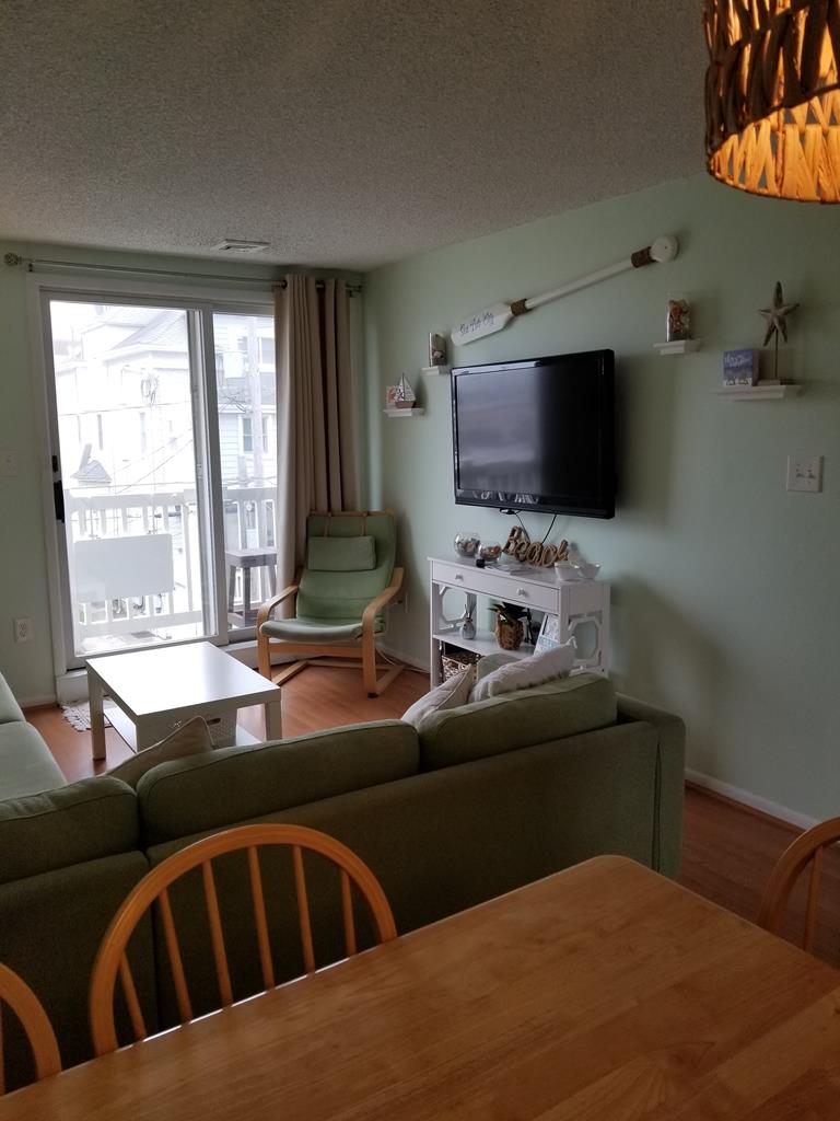 3900 Pleasure Avenue, Sea Isle City (Beach Block)