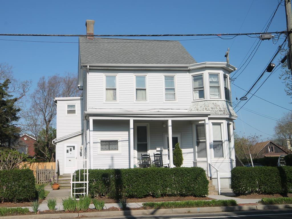 210 Broadway - Cape May