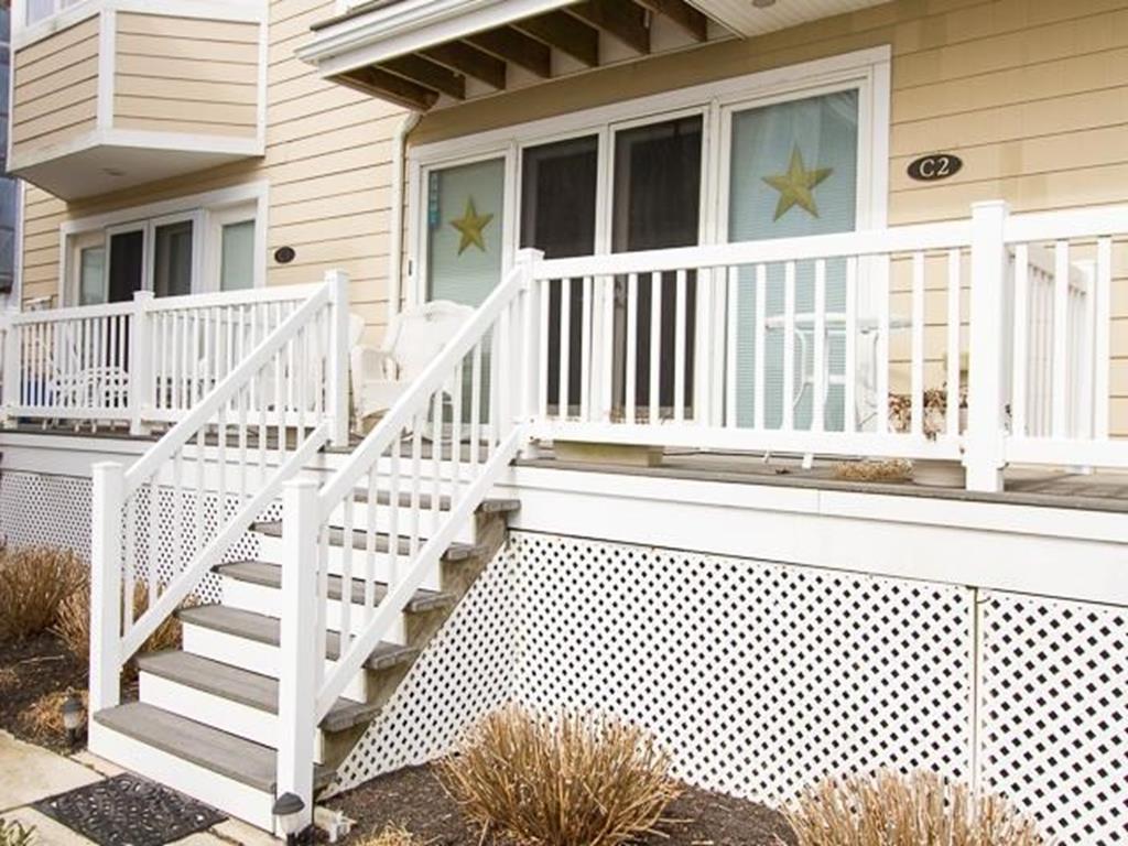 1107 Beach Avenue C2 | Photo 4