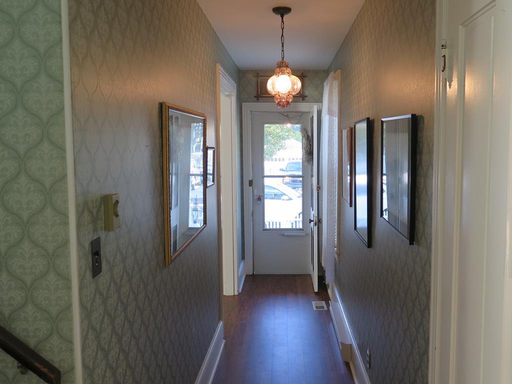 295 Windsor Avenue | Photo 4