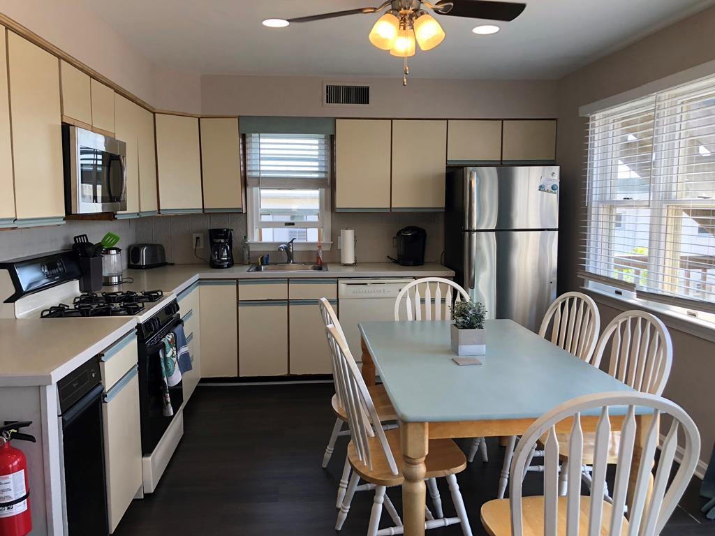 14 Second Avenue unit 2 7