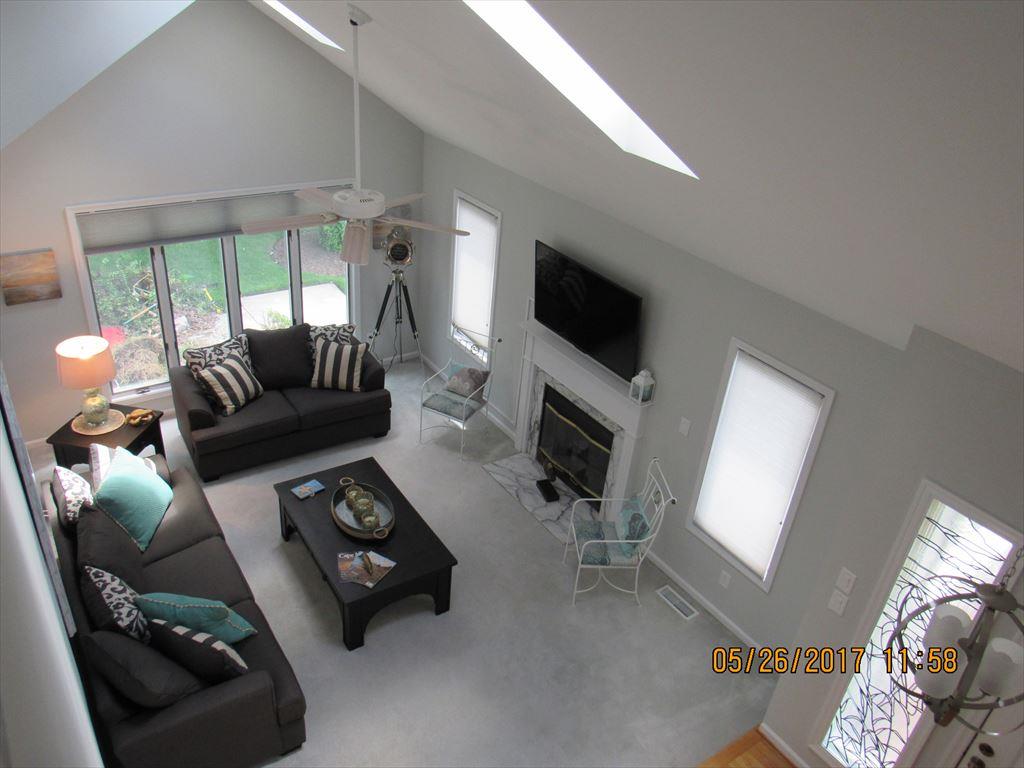 1001 Saint James Place | Photo 4