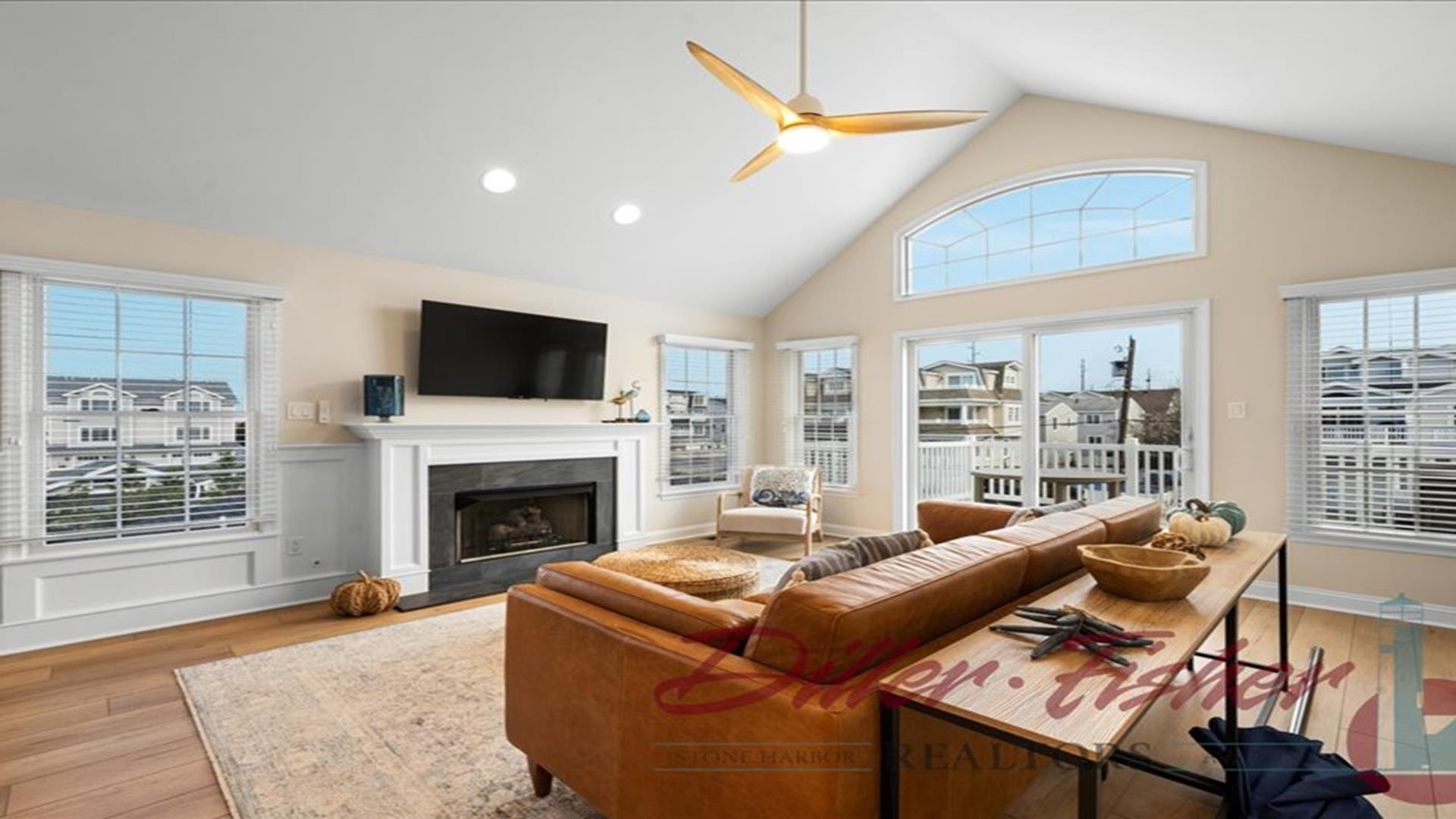 290 33rd street, Avalon (Mid-Island)