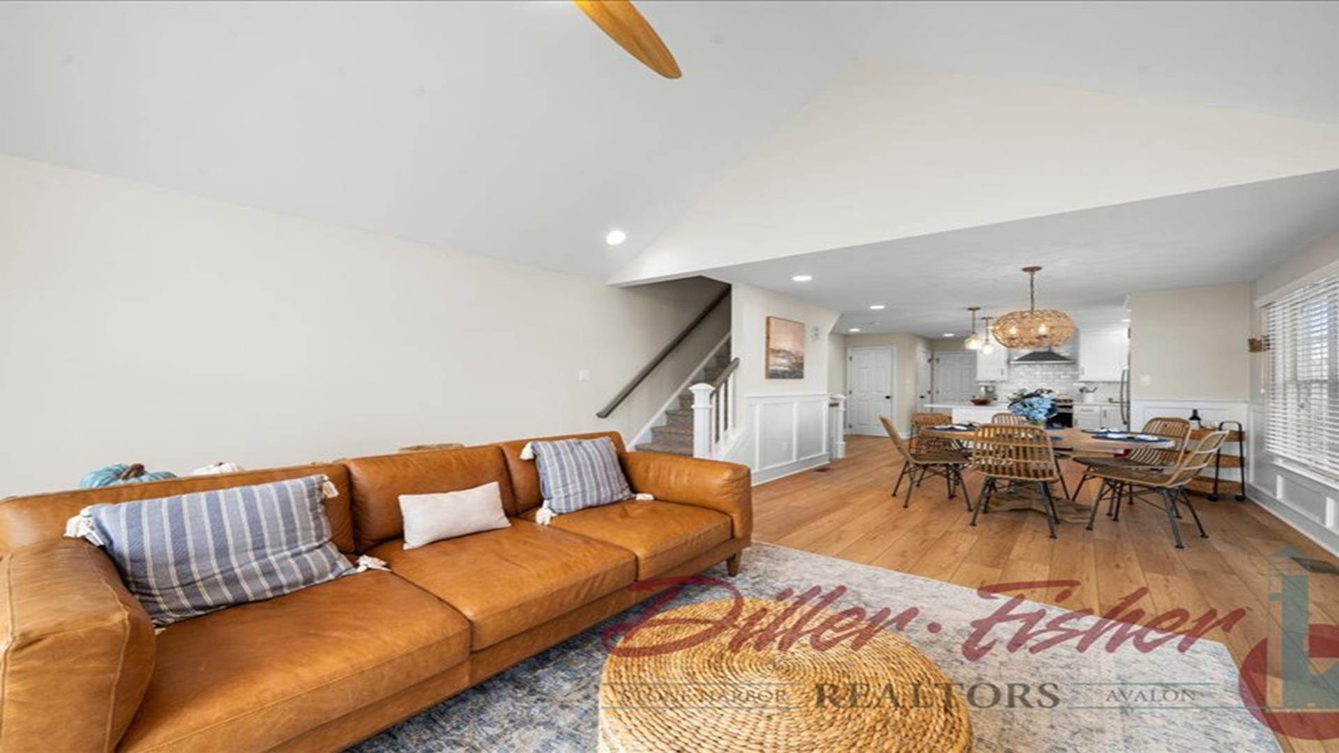 290 33rd street, Avalon (Mid-Island)