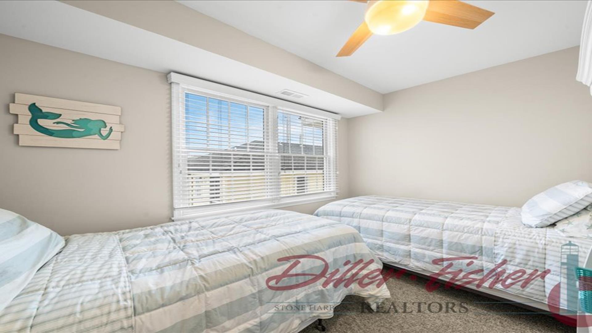 290 33rd street, Avalon (Mid-Island)