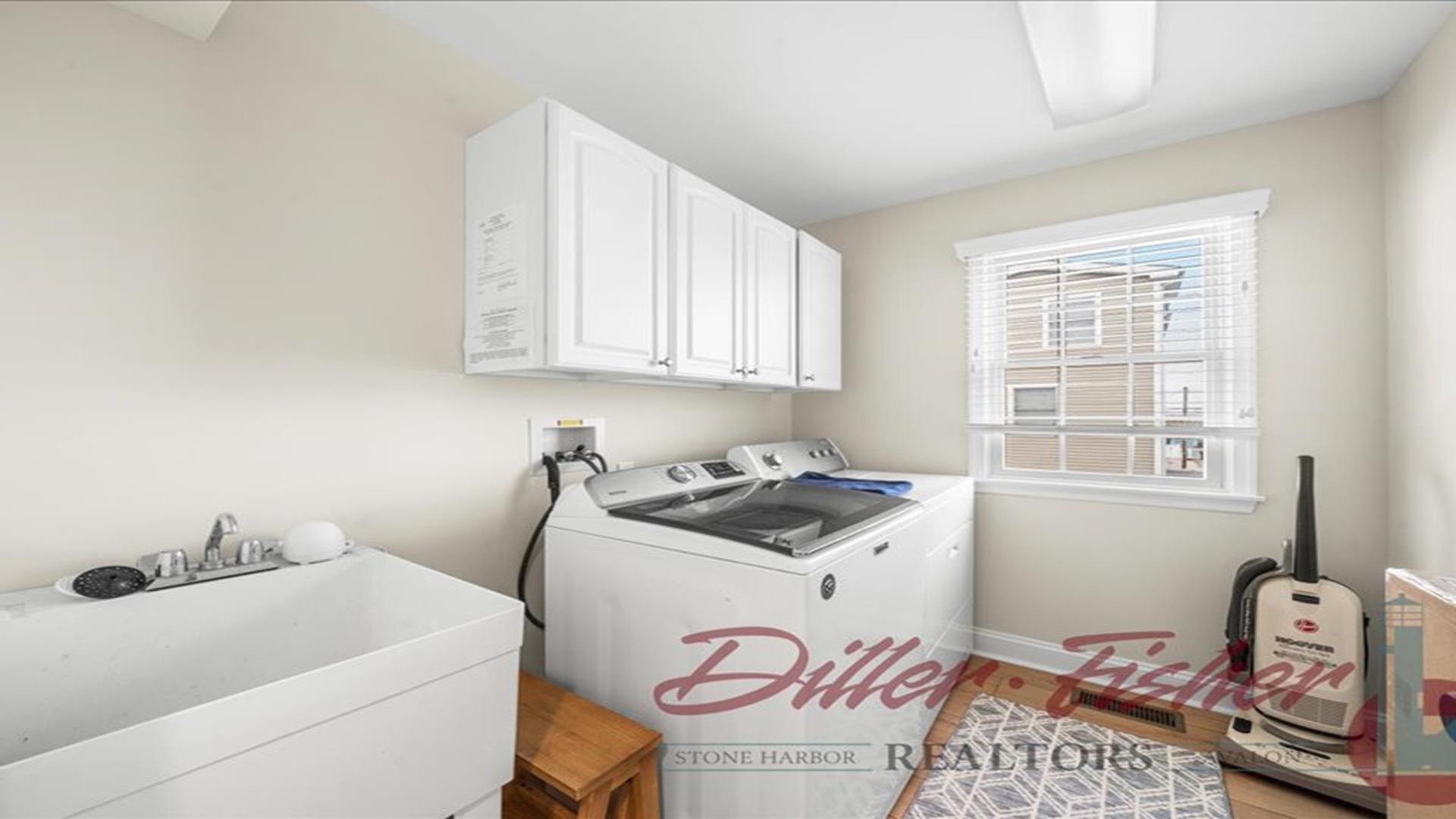 290 33rd street, Avalon (Mid-Island)