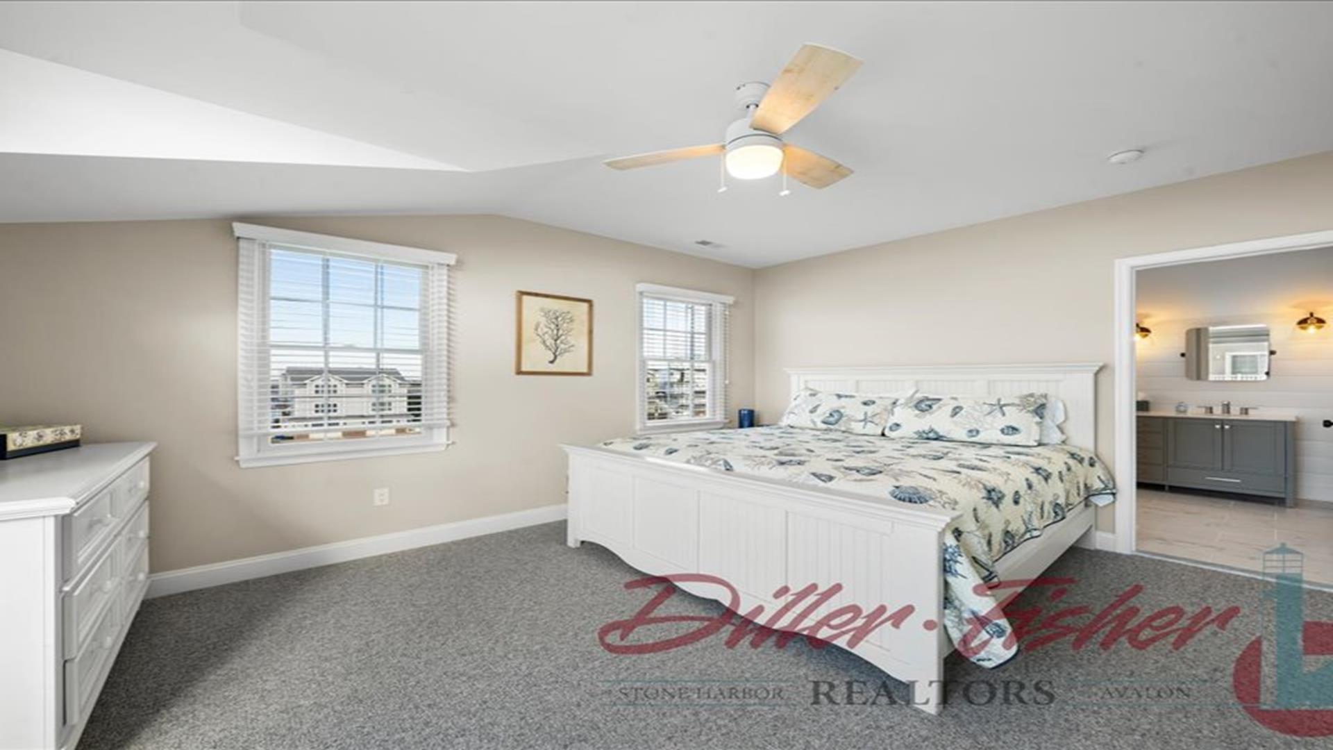 290 33rd street, Avalon (Mid-Island)