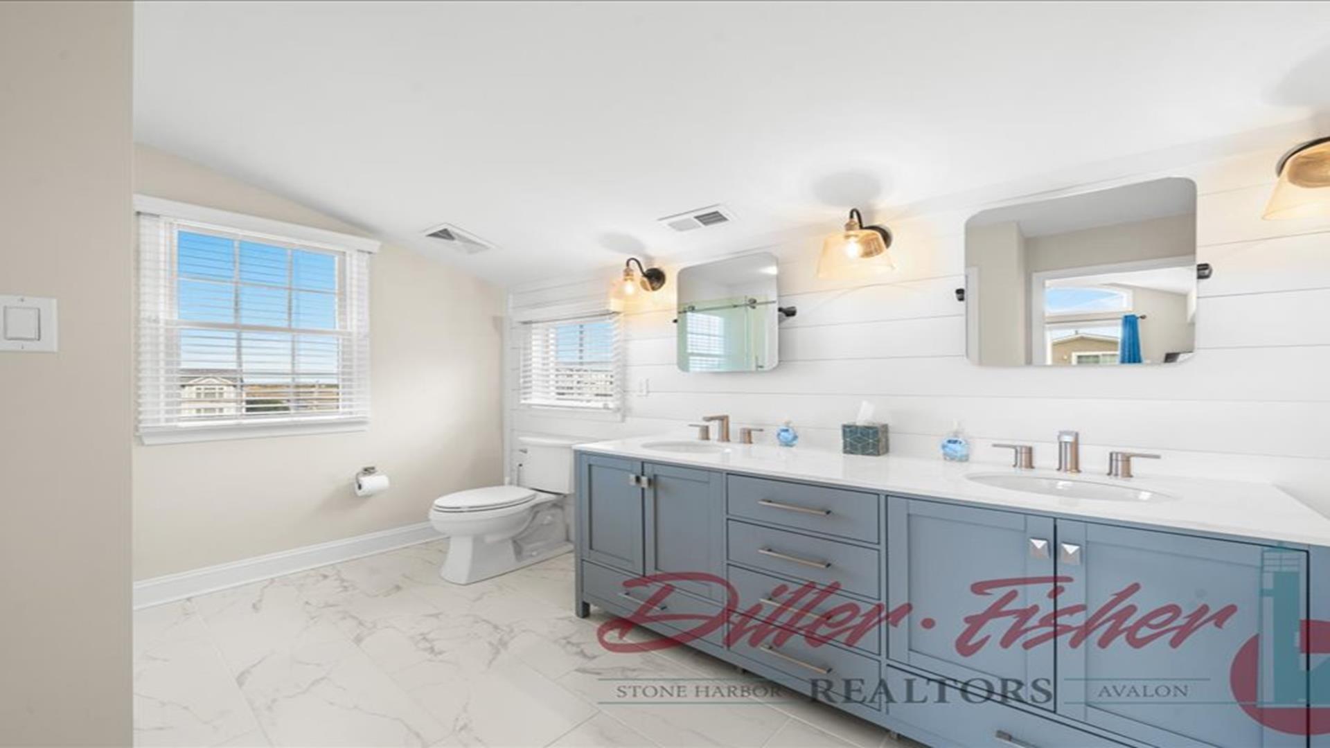 290 33rd street, Avalon (Mid-Island)