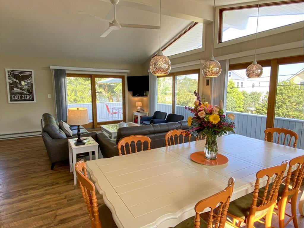 The Nest - 309 Alexander Avenue | Photo 5