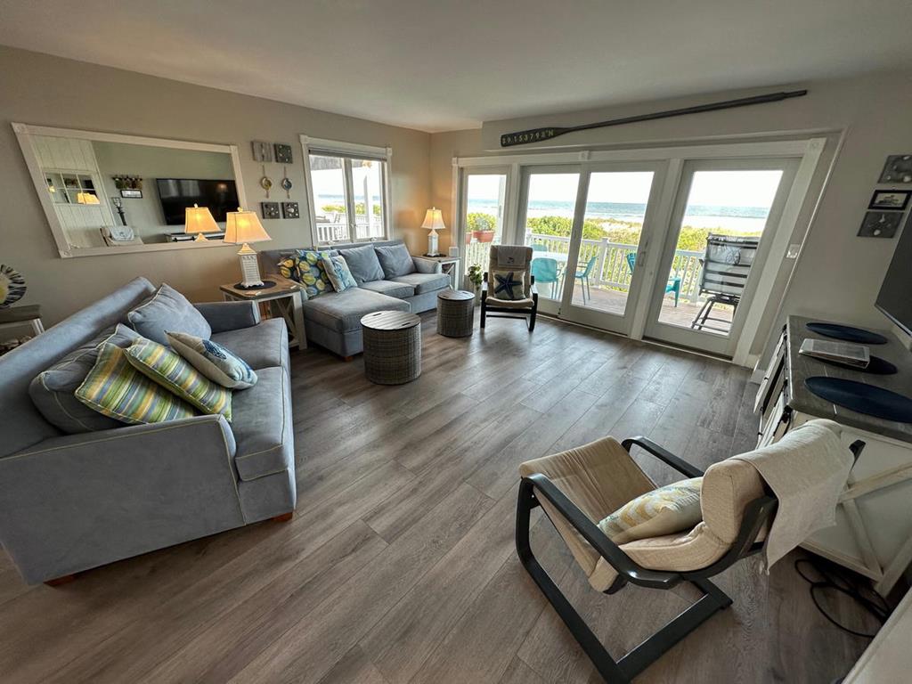 2613 Landis Avenue 6