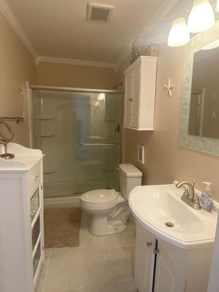 2613 Landis Avenue 9