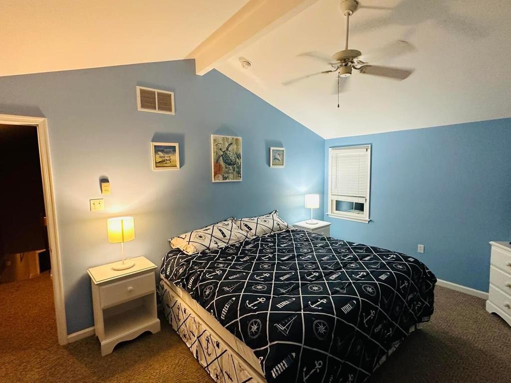 220 40th Street East, Sea Isle City (Center)