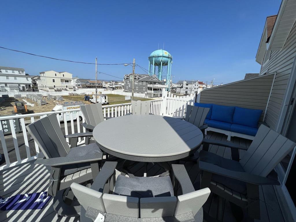 220 40th Street West, Sea Isle City (Center)