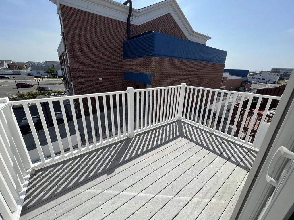 220 40th Street West, Sea Isle City (Center)
