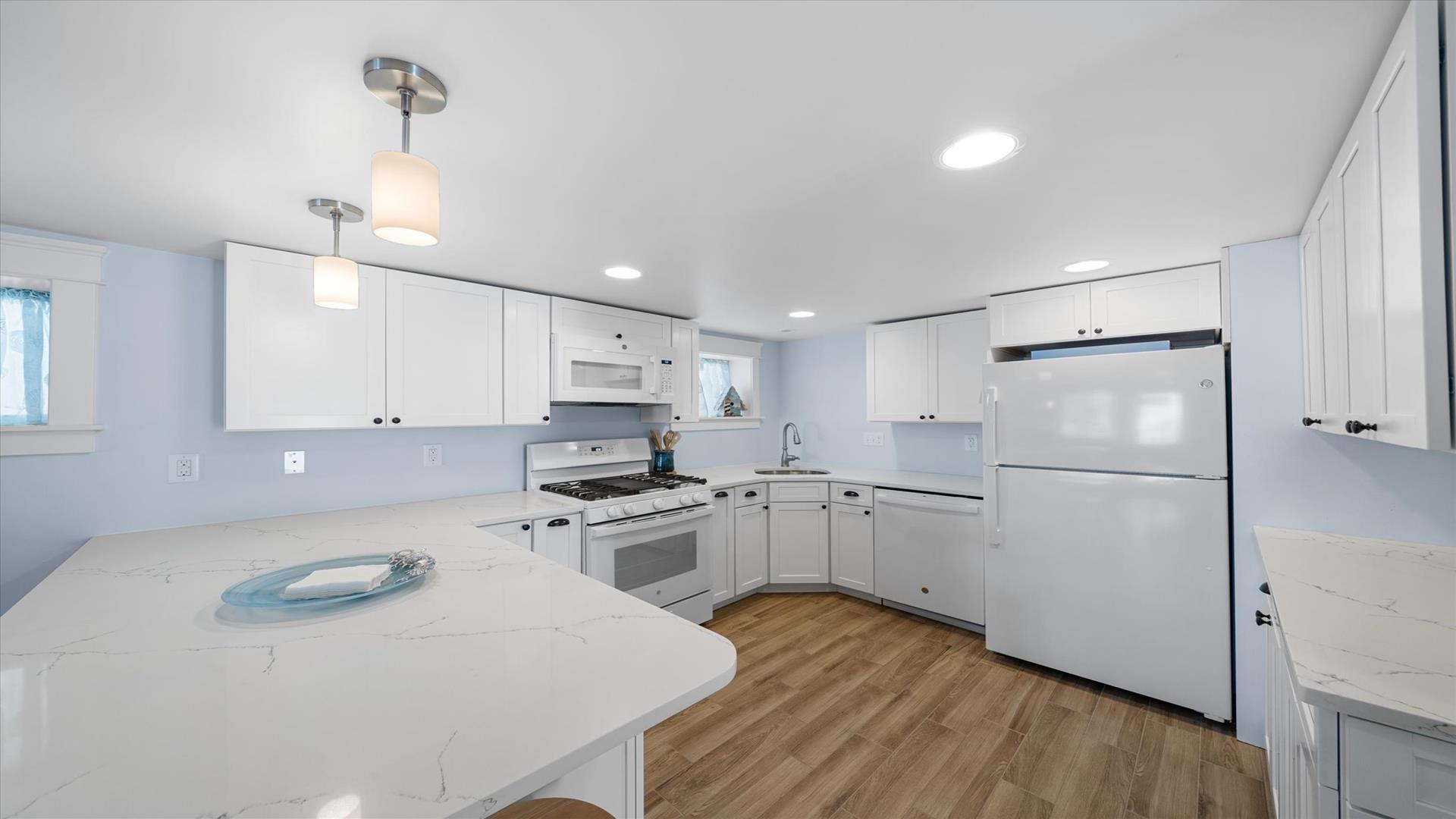 249 108th Street, Stone Harbor (Mid-Island) - Picture 4