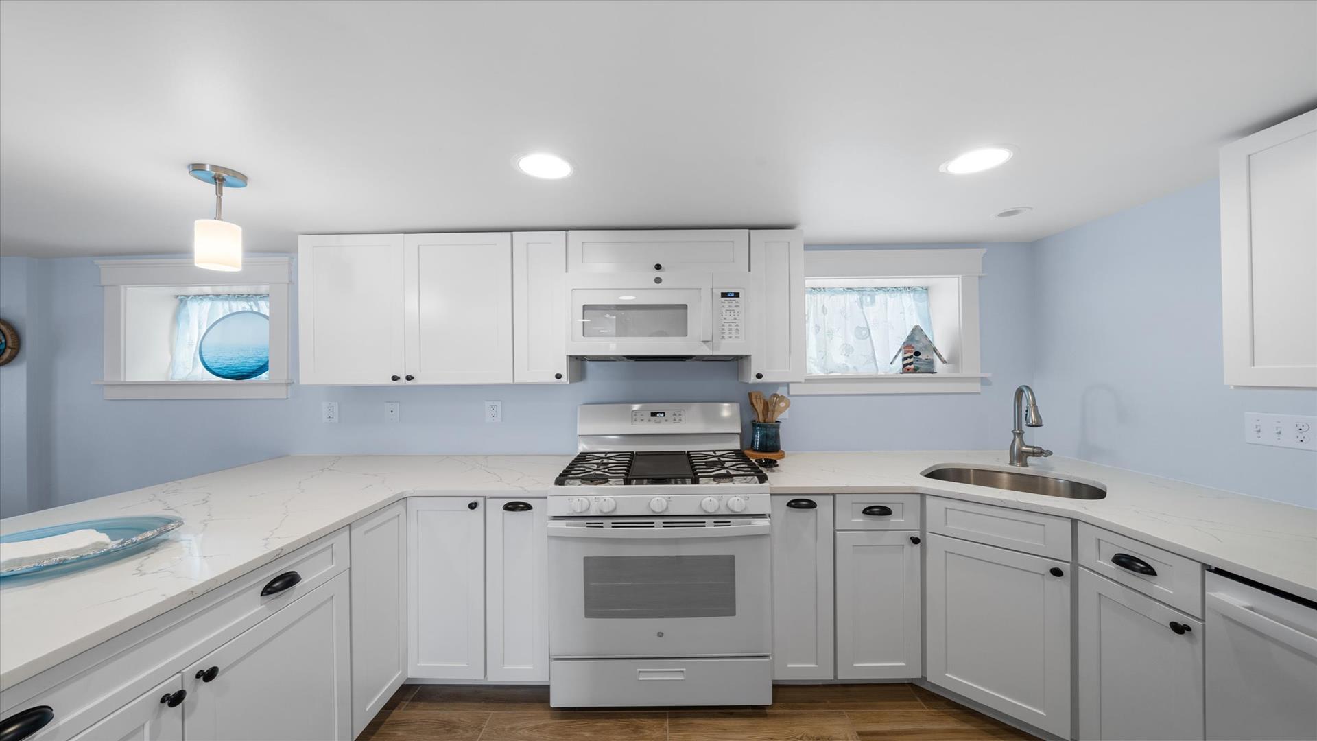 249 108th Street, Stone Harbor (Mid-Island) - Picture 5