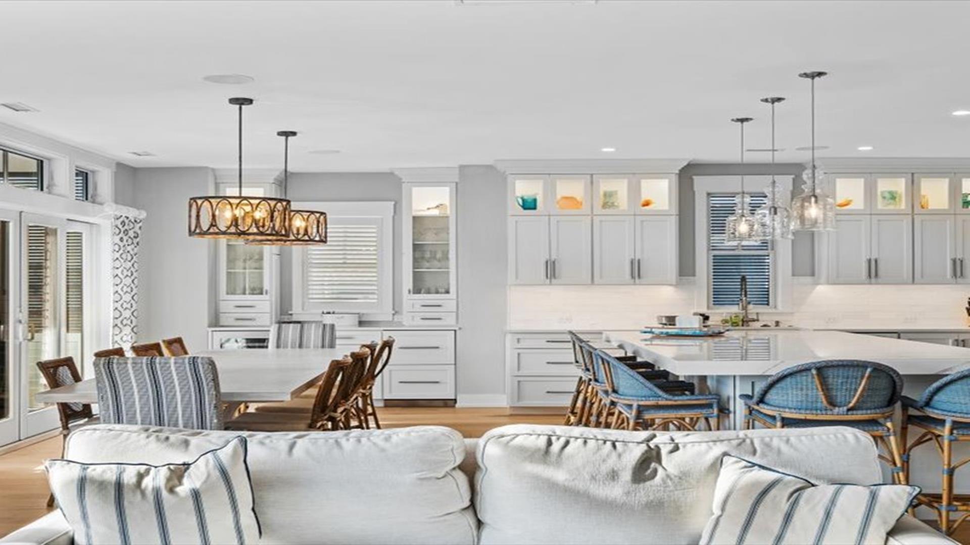 185 78th Street, Avalon (Beach Block)