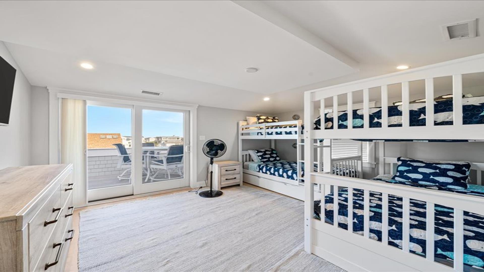 185 78th Street, Avalon (Beach Block)