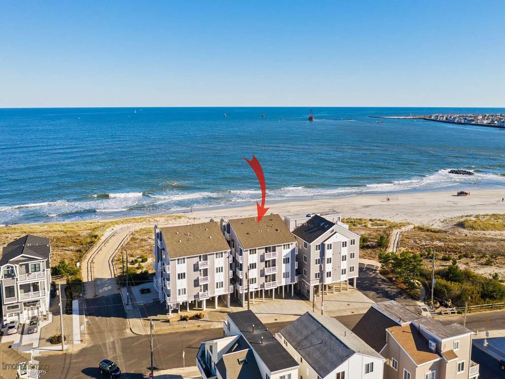 9205 Pleasure Avenue, Sea Isle City