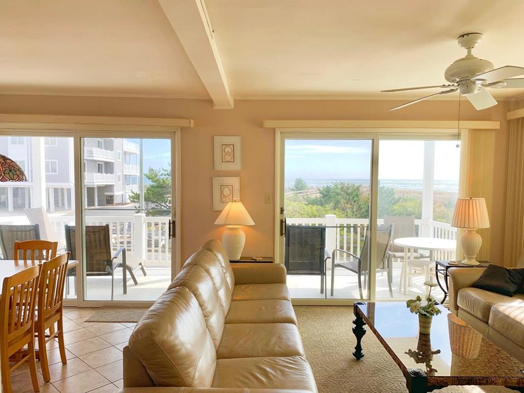 9300 Pleasure Avenue | Photo 4