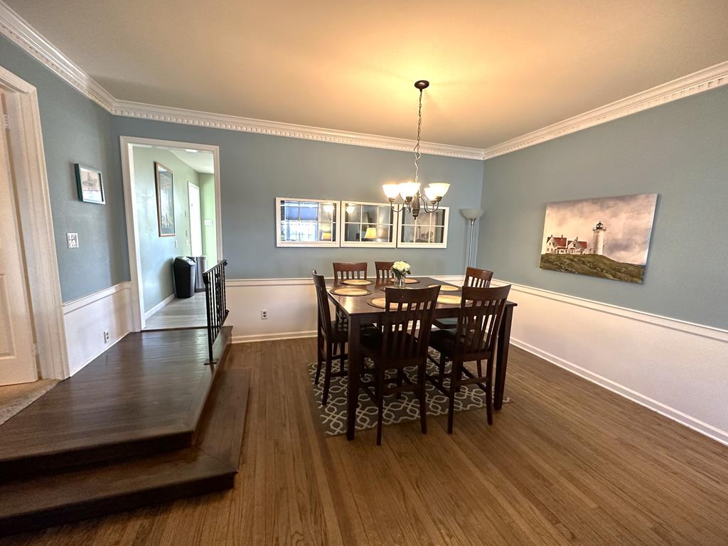 Pet Friendly - 3 Bedrooms on Lafayette! | Photo 6