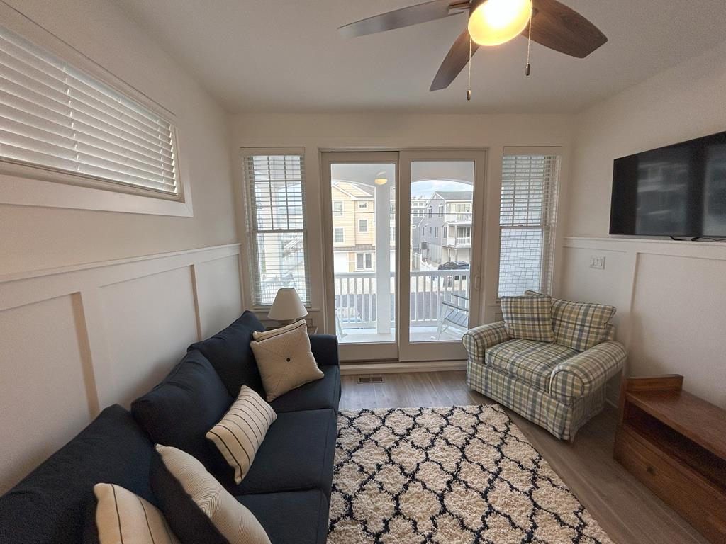 2 W Kirkland Avenue (55th St), Brant Beach (Bay Side)