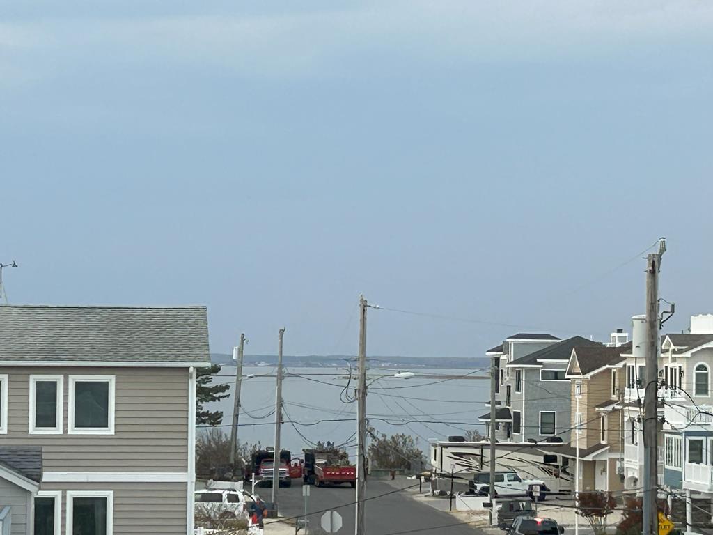 2 W Kirkland Avenue (55th St), Brant Beach (Bay Side)