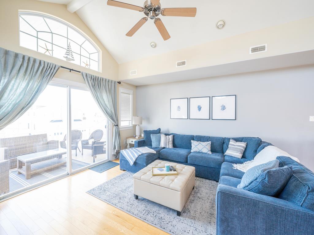 7708 Central Ave | Photo 3