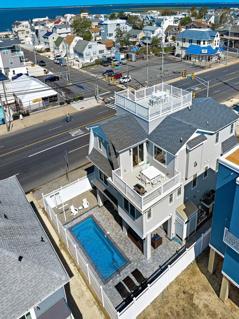 1307 Long Beach Boulevard, North Beach Haven (Ocean Side)