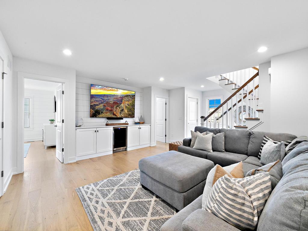 1307 Long Beach Boulevard, North Beach Haven (Ocean Side)