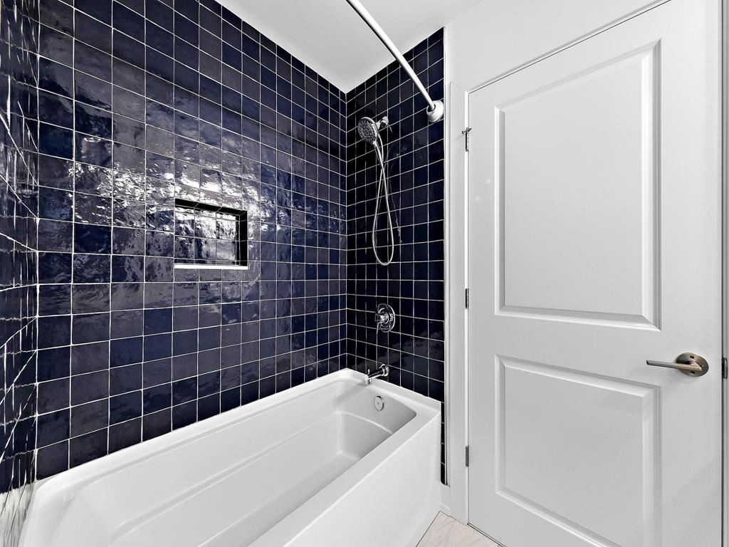 1307 Long Beach Boulevard, North Beach Haven (Ocean Side)