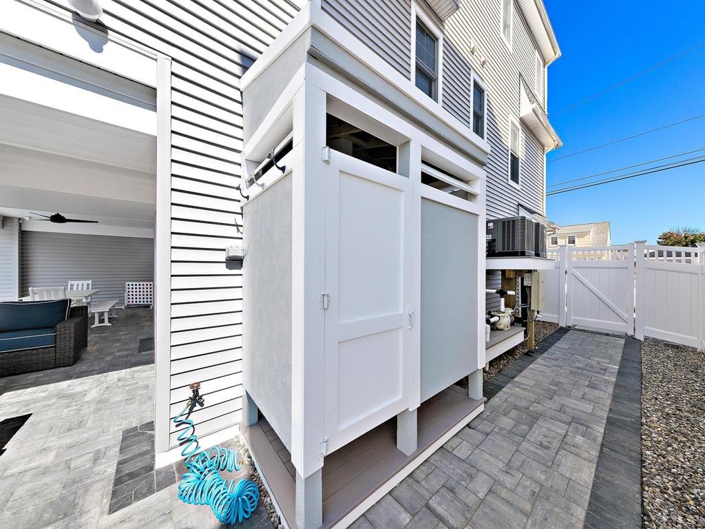 1307 Long Beach Boulevard, North Beach Haven (Ocean Side)