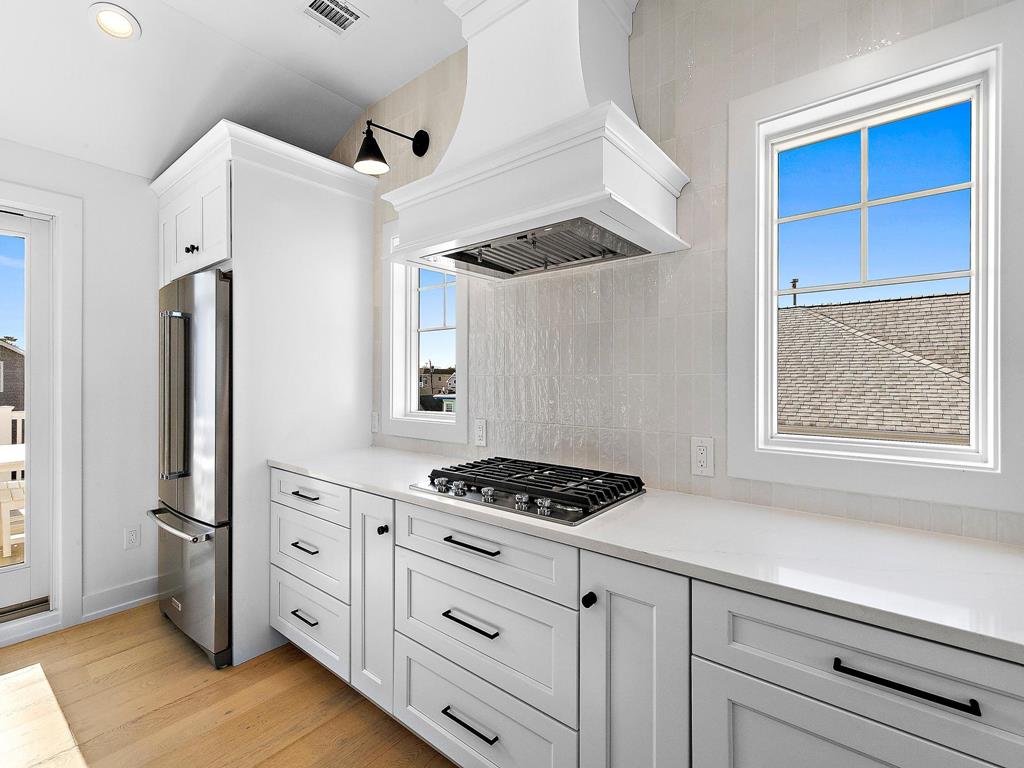 1307 Long Beach Boulevard, North Beach Haven (Ocean Side)