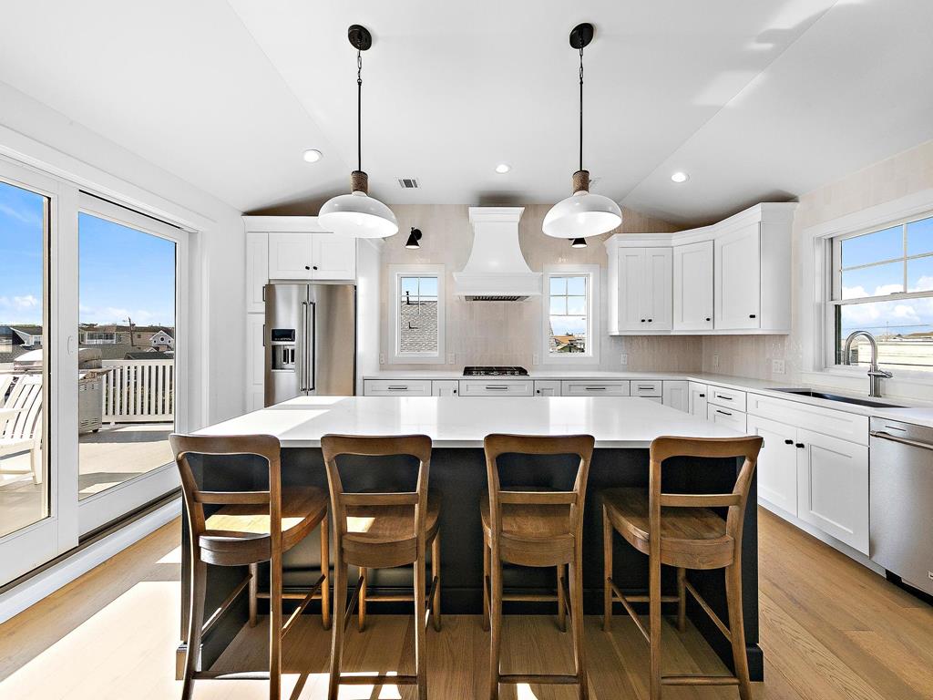 1307 Long Beach Boulevard, North Beach Haven (Ocean Side)