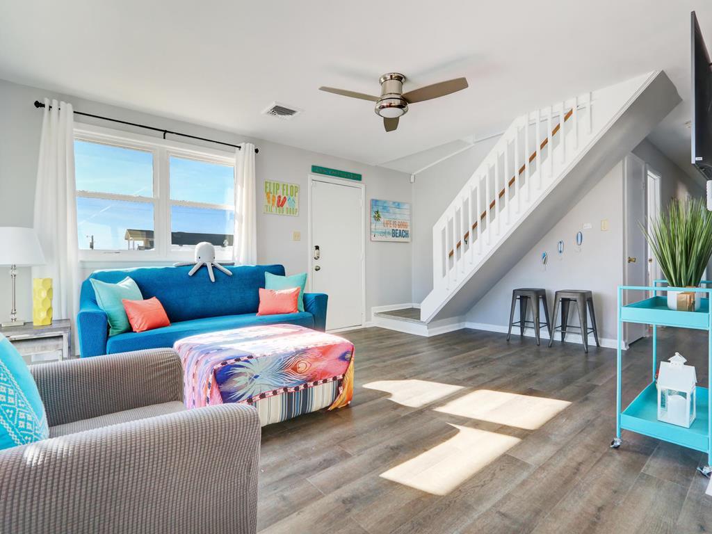 8808 Pleasure Avenue - 2nd | Photo 4